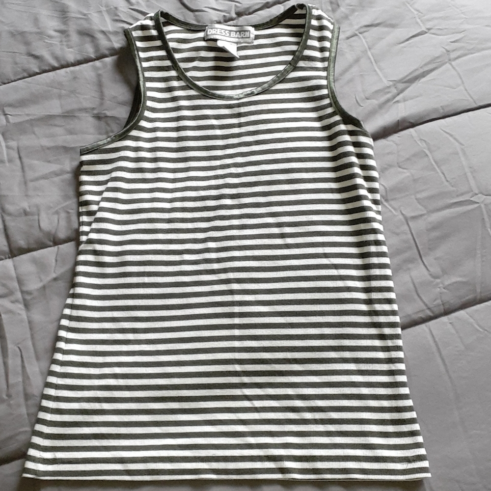❤ 5 for $25 ❤ Dress Barn Tank